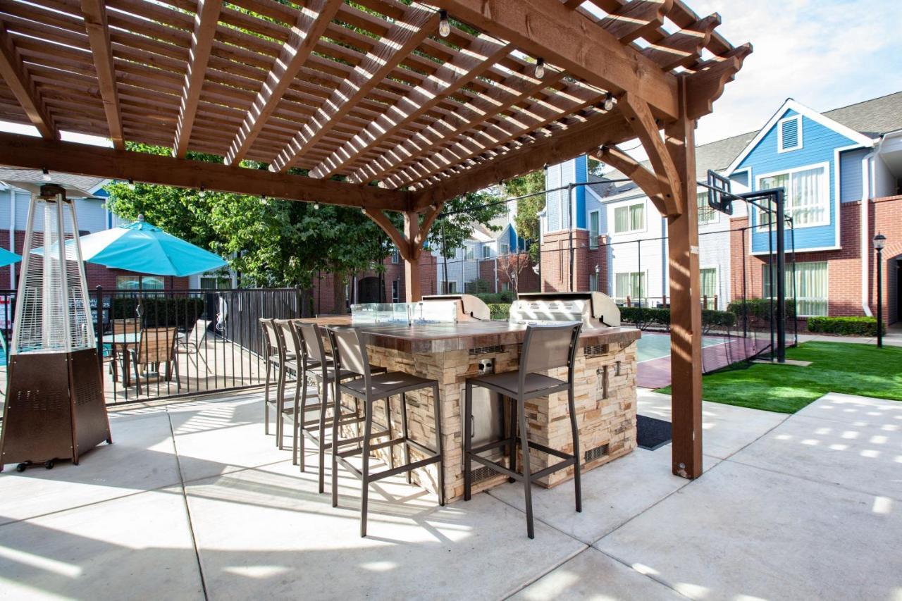 Residence Inn By Marriott Sacramento Airport Natomas Bagian luar foto