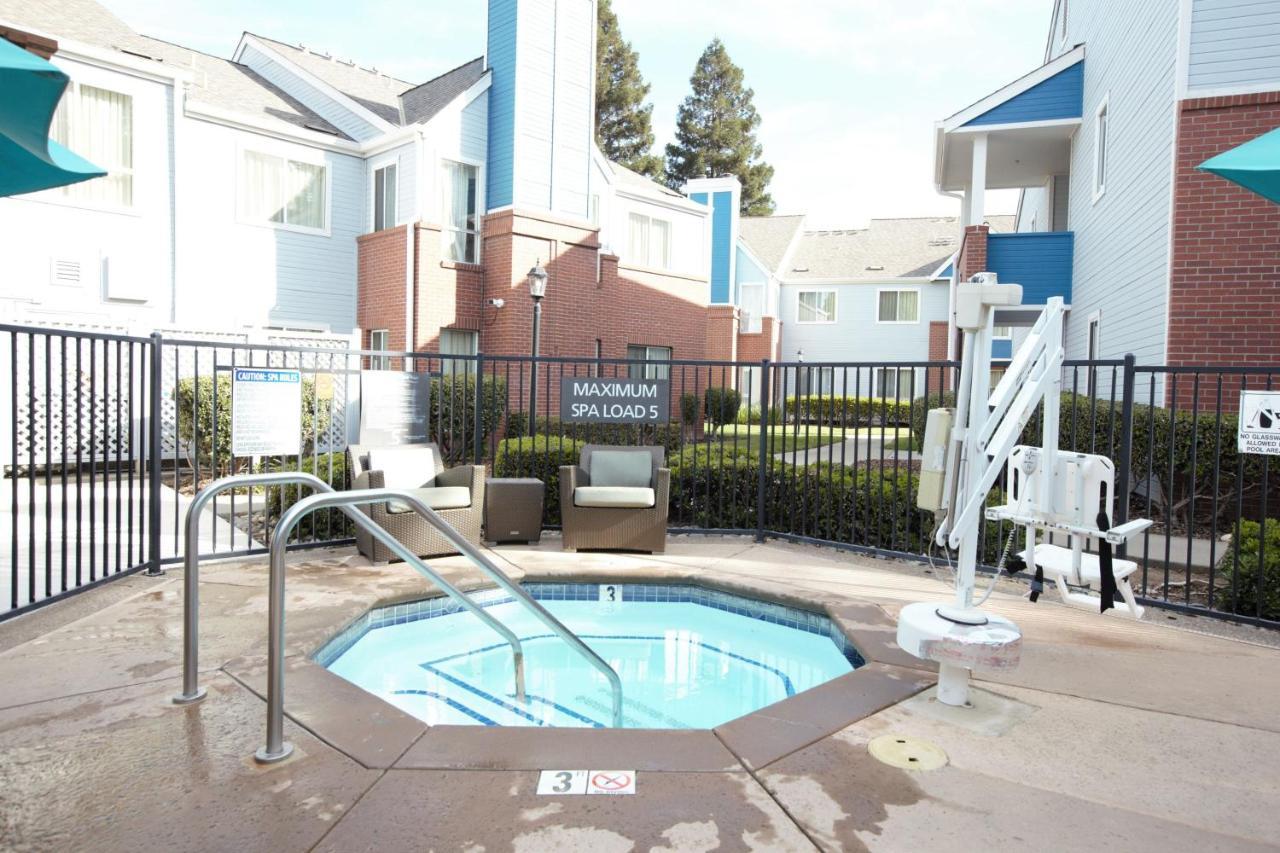 Residence Inn By Marriott Sacramento Airport Natomas Bagian luar foto