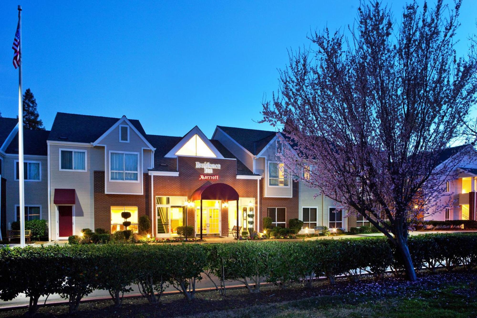 Residence Inn By Marriott Sacramento Airport Natomas Bagian luar foto